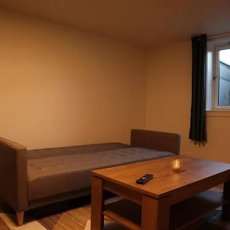 Apartment Fra 2024 *