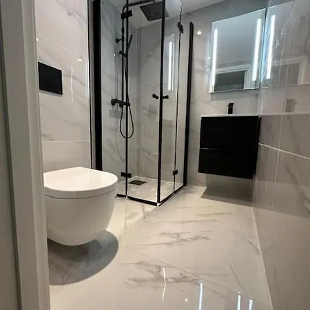 Apartment Fra 2024 *