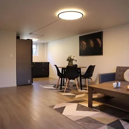 Apartment Fra 2024
